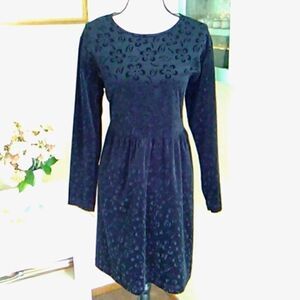 You and Me Burnt Out Velvet Dress